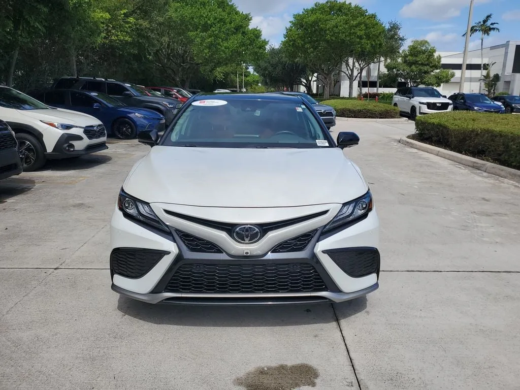 2024 Toyota Camry XSE V6 photo 2