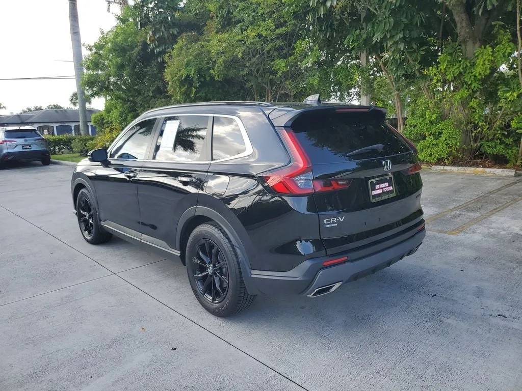 2023 Honda CR-V Hybrid Sport photo 6