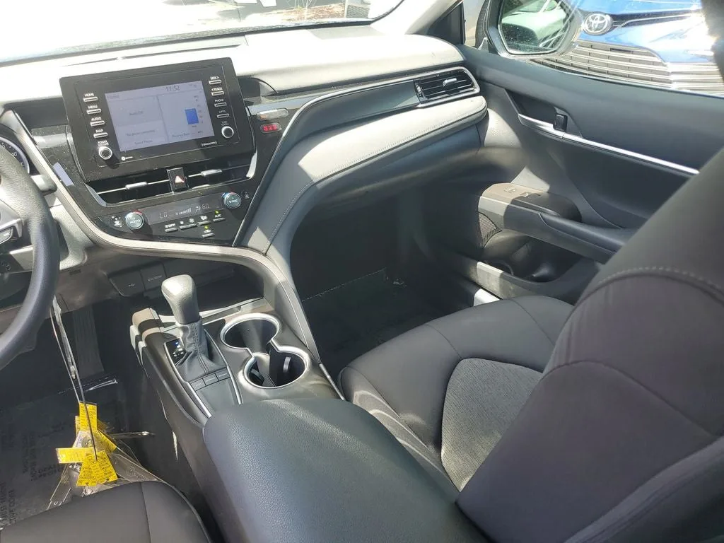 2024 Toyota Camry LE photo 15