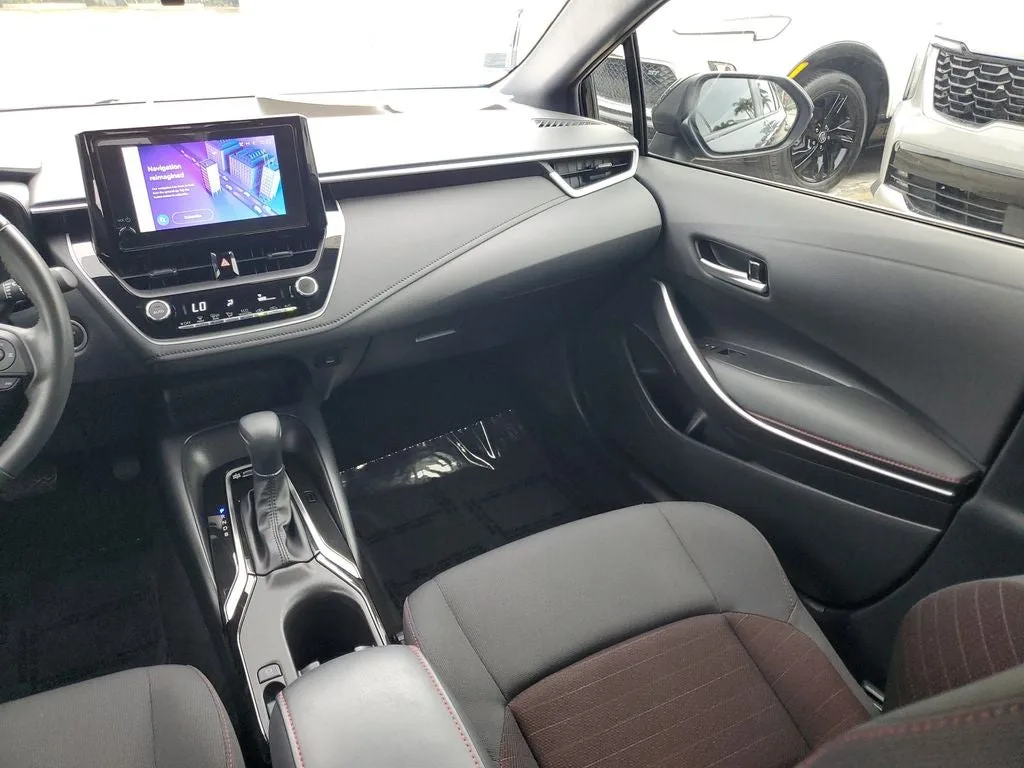 2024 Toyota Corolla Hybrid SE photo 15
