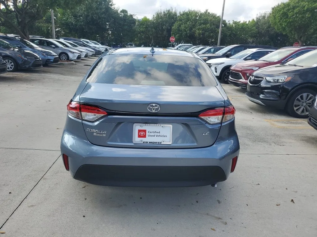 2024 Toyota Corolla LE photo 5