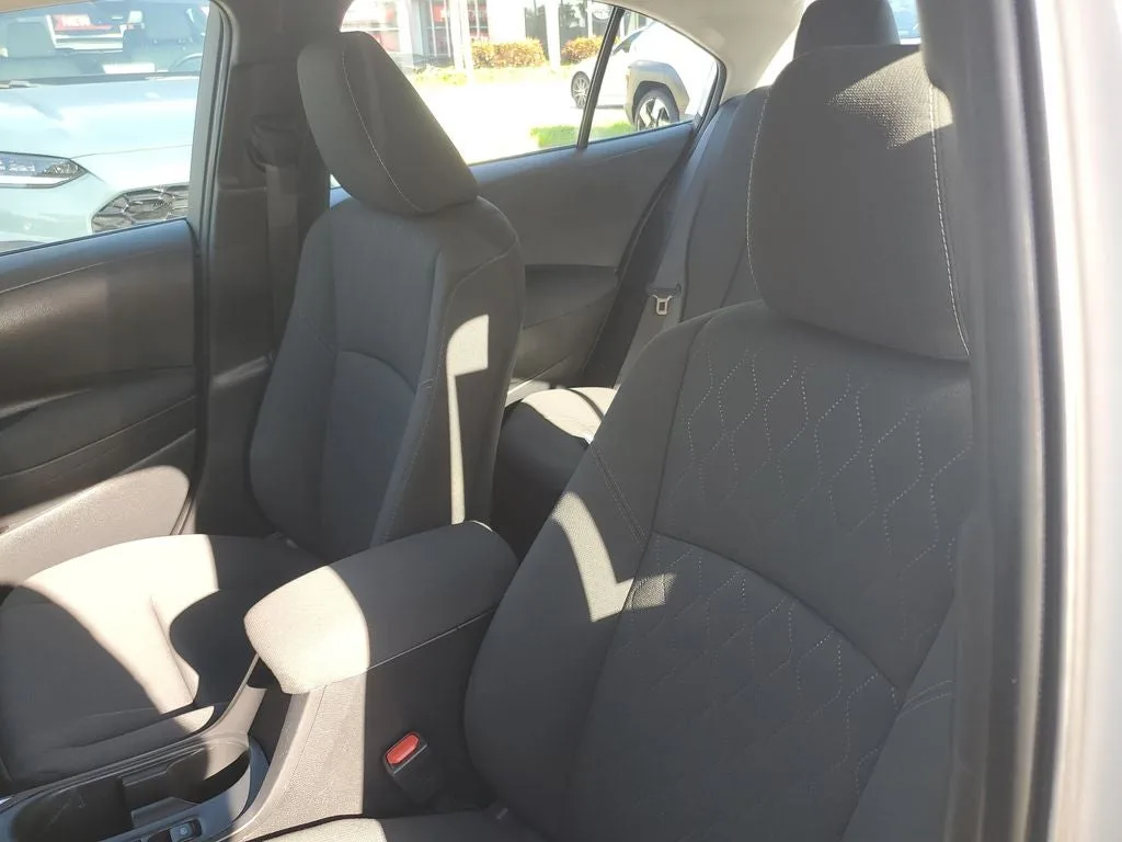 2024 Toyota Corolla LE photo 19