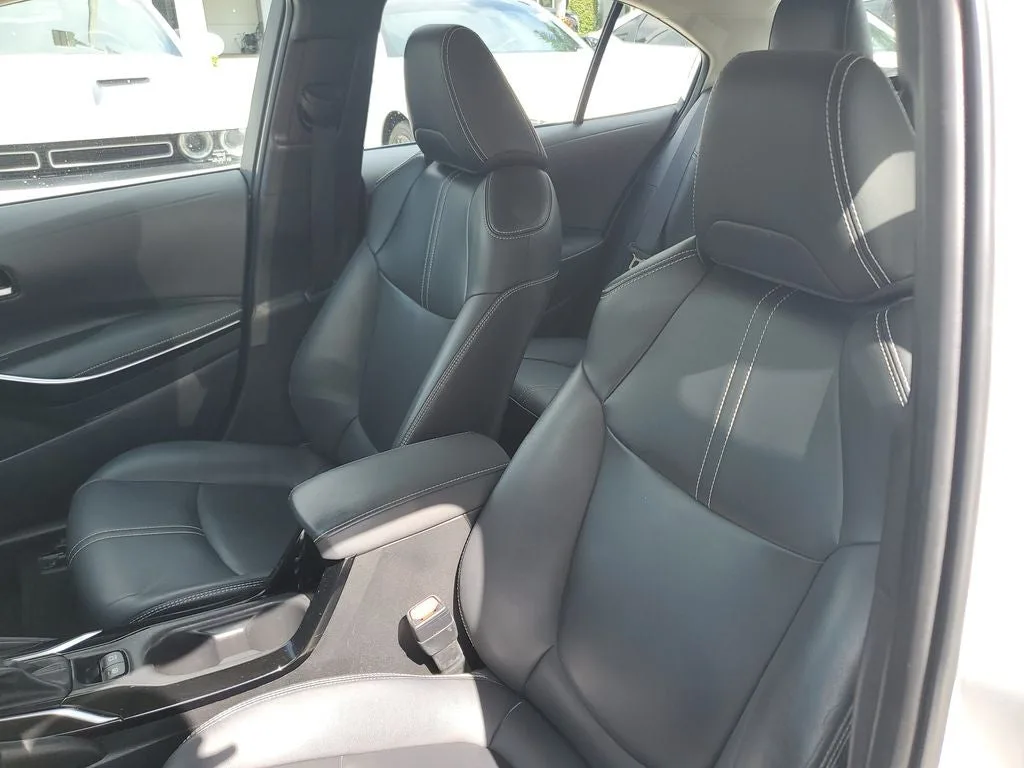 2022 Toyota Corolla XLE photo 20
