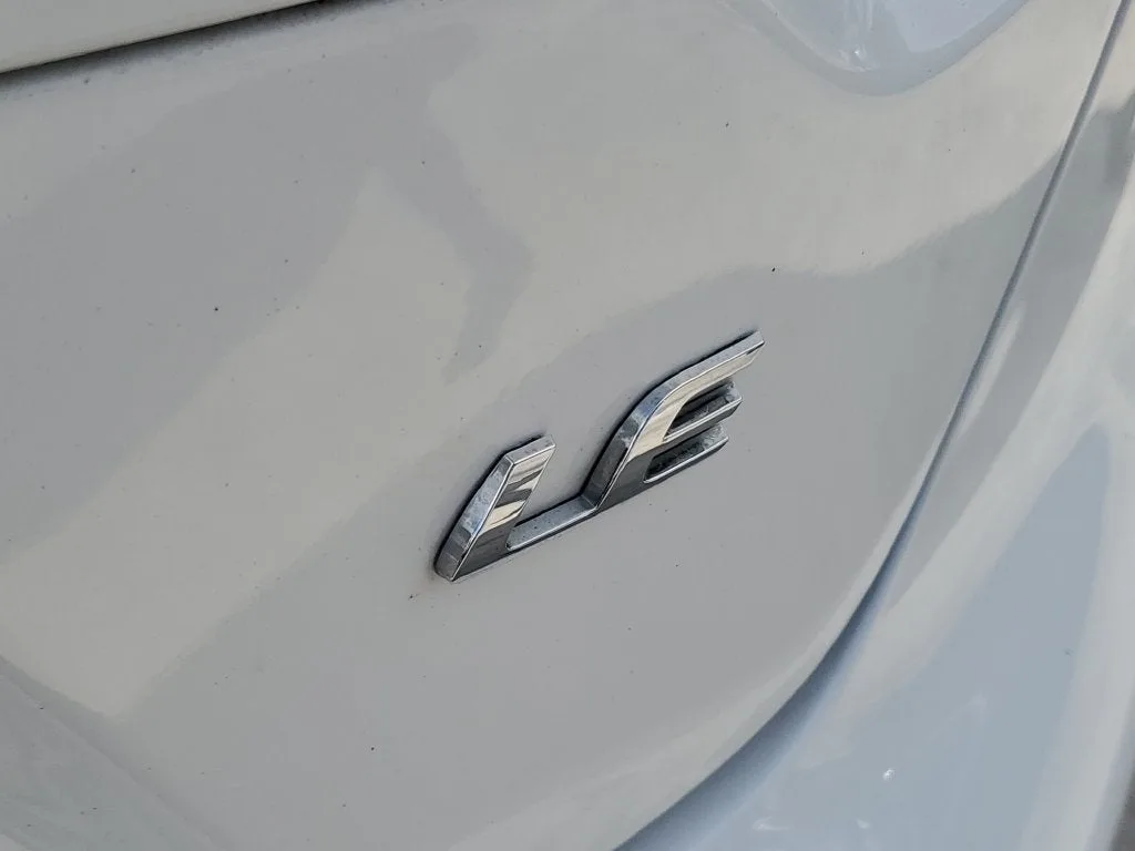 2024 Toyota Corolla LE photo 8