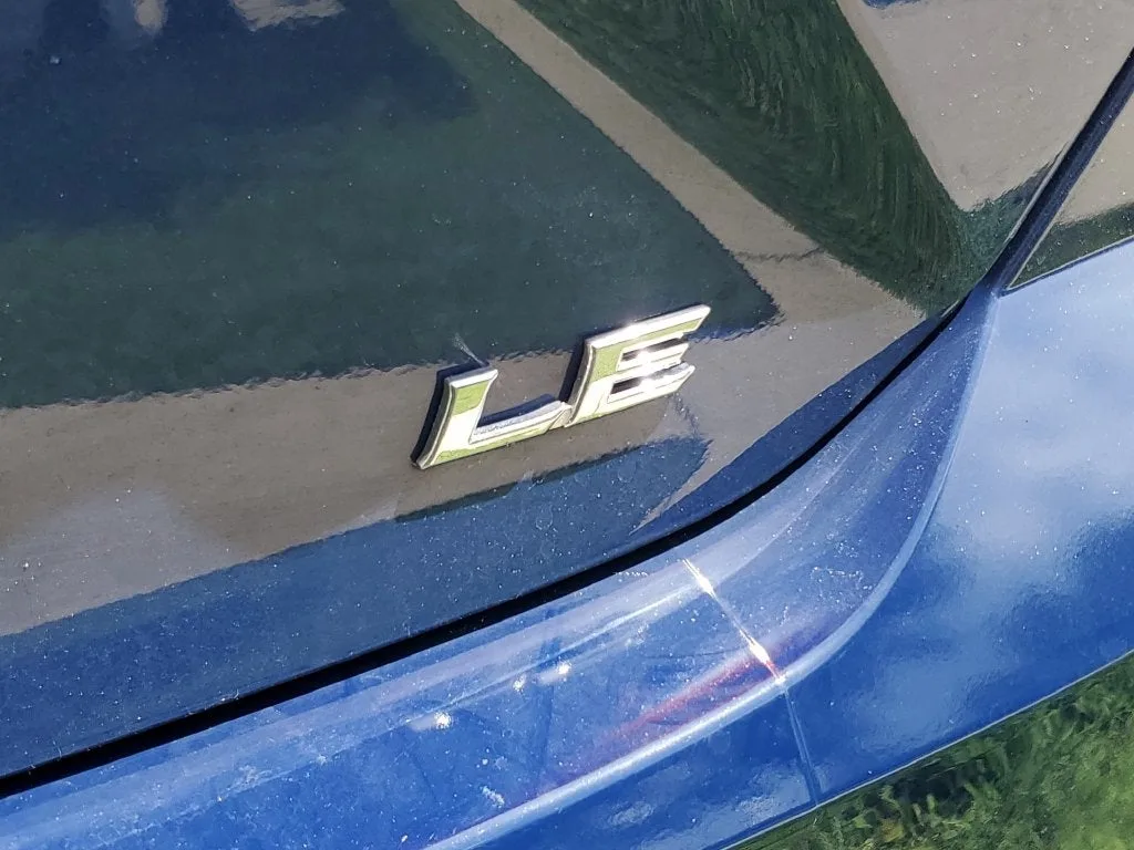 2025 Toyota Camry LE photo 5