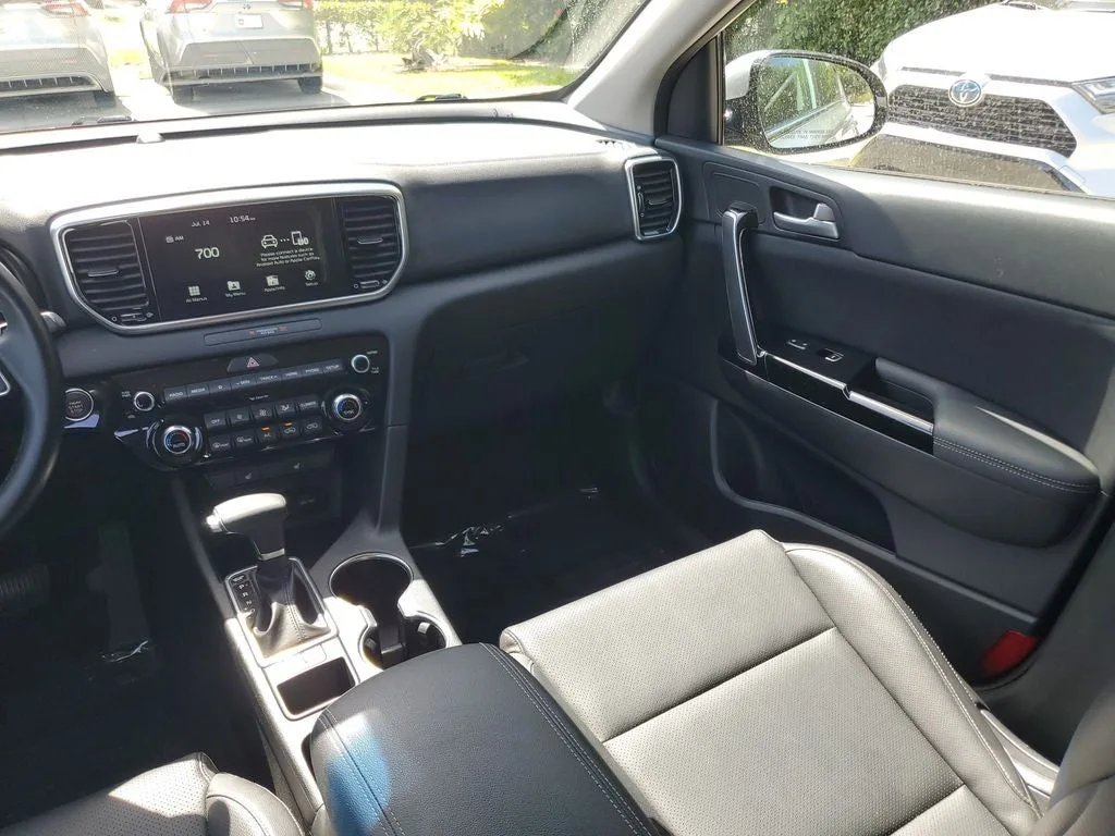 2021 Kia Sportage EX photo 17
