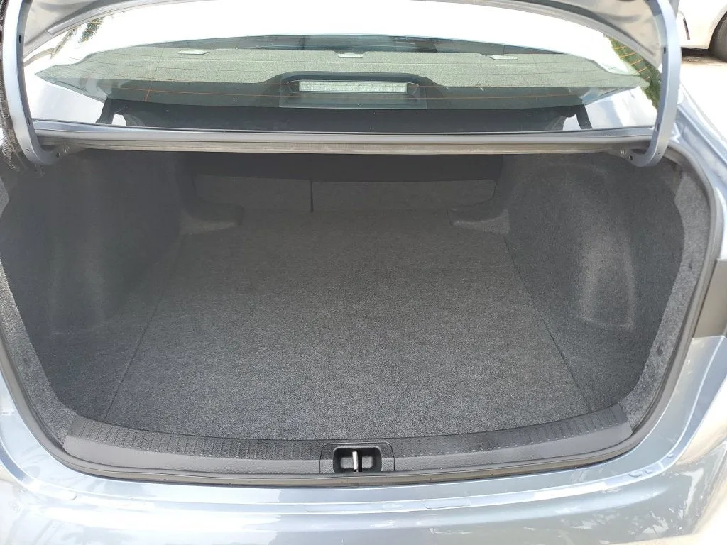 2026 Toyota Corolla SE photo 10