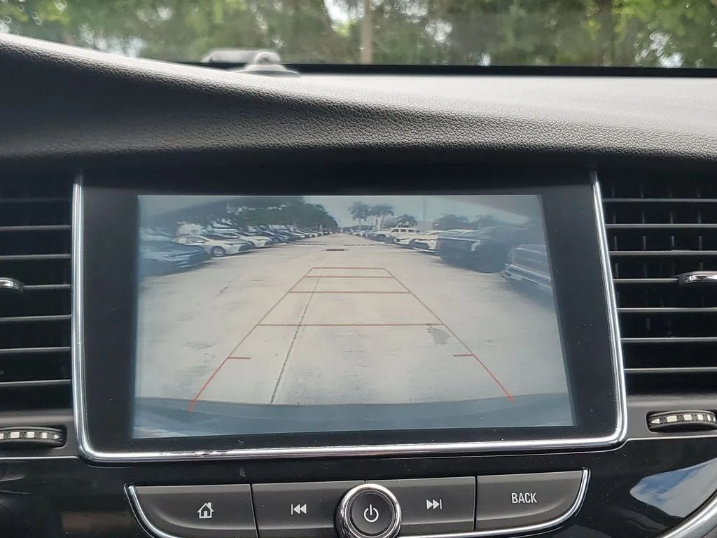 2020 Buick Encore Preferred photo 25