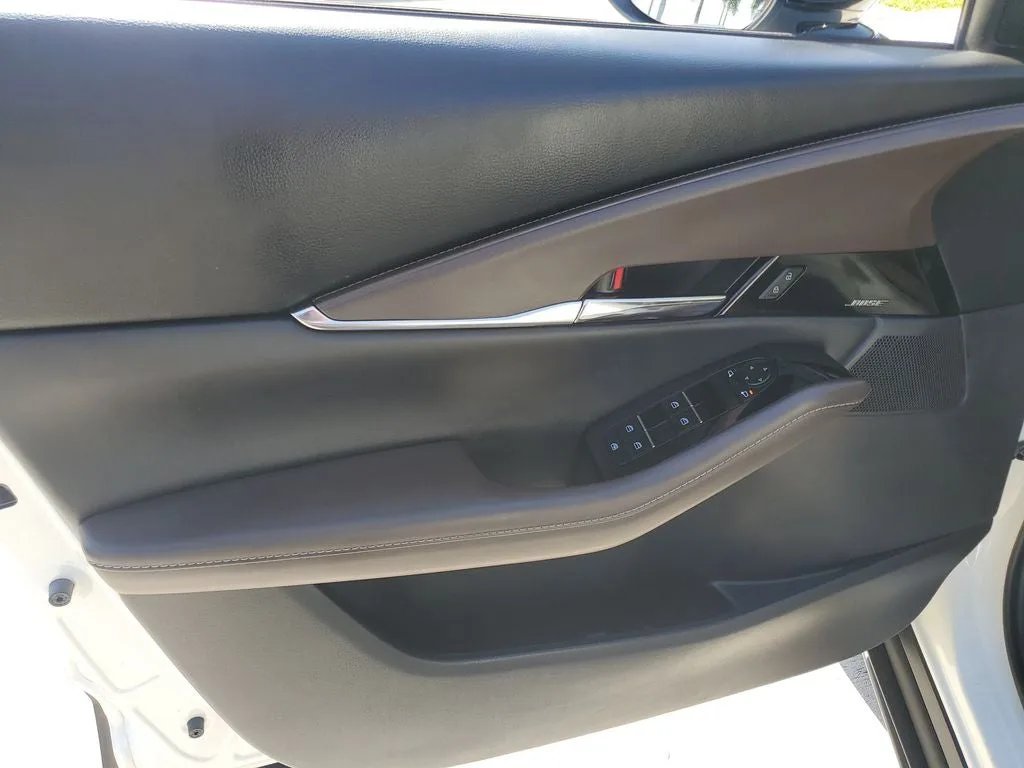 2023 Mazda CX-30 2.5 Turbo Premium Package photo 18