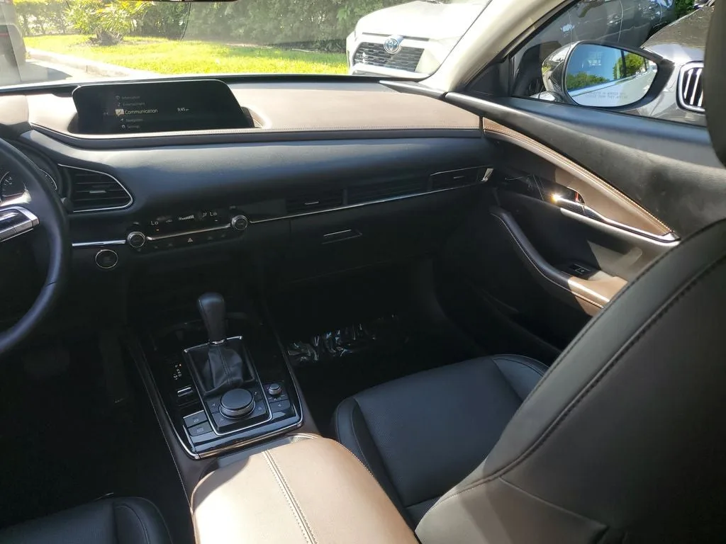 2023 Mazda CX-30 2.5 Turbo Premium Package photo 17