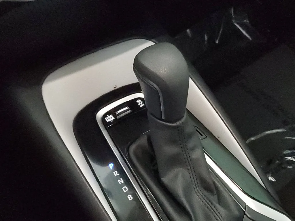 2026 Toyota Corolla SE photo 28