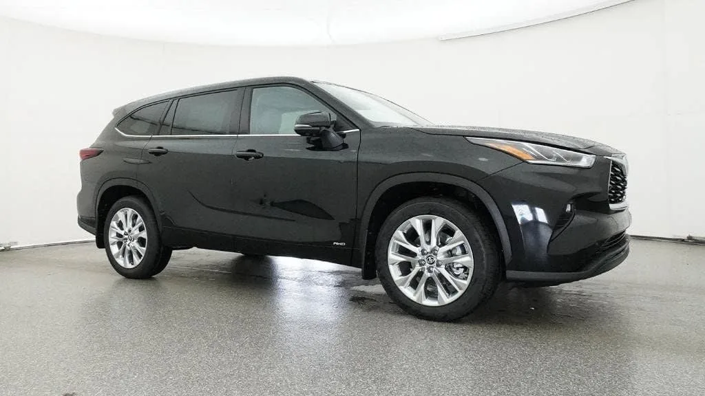 2026 Toyota Highlander Hybrid Limited photo 28