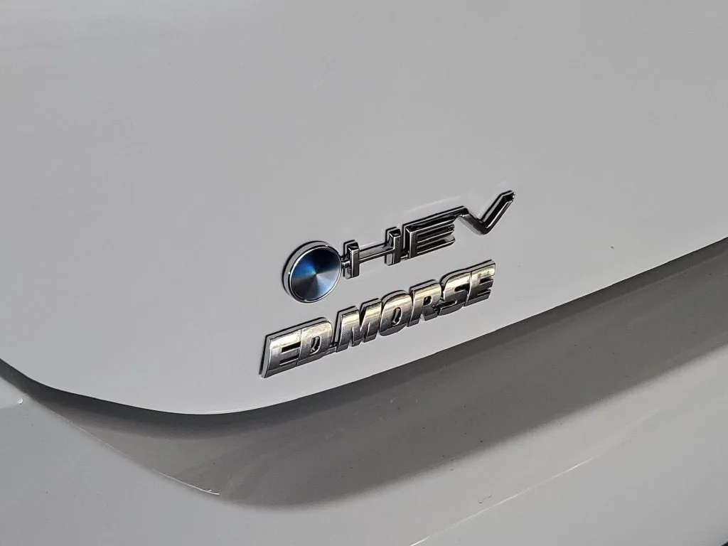 2025 Toyota Camry LE photo 8