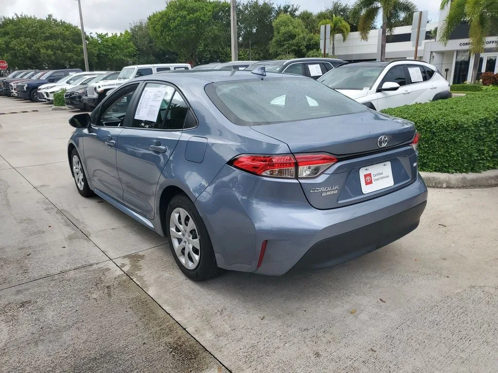 2024 Toyota Corolla LE photo 6