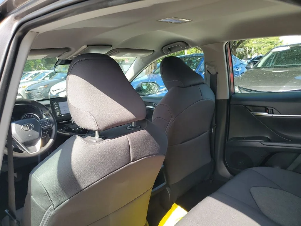 2023 Toyota Camry LE photo 12