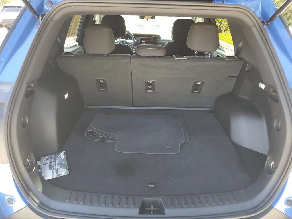 2026 GMC Terrain Elevation photo 10