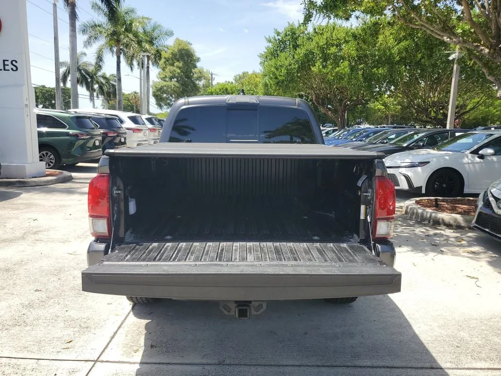 2023 Toyota Tacoma SR5 V6 photo 10