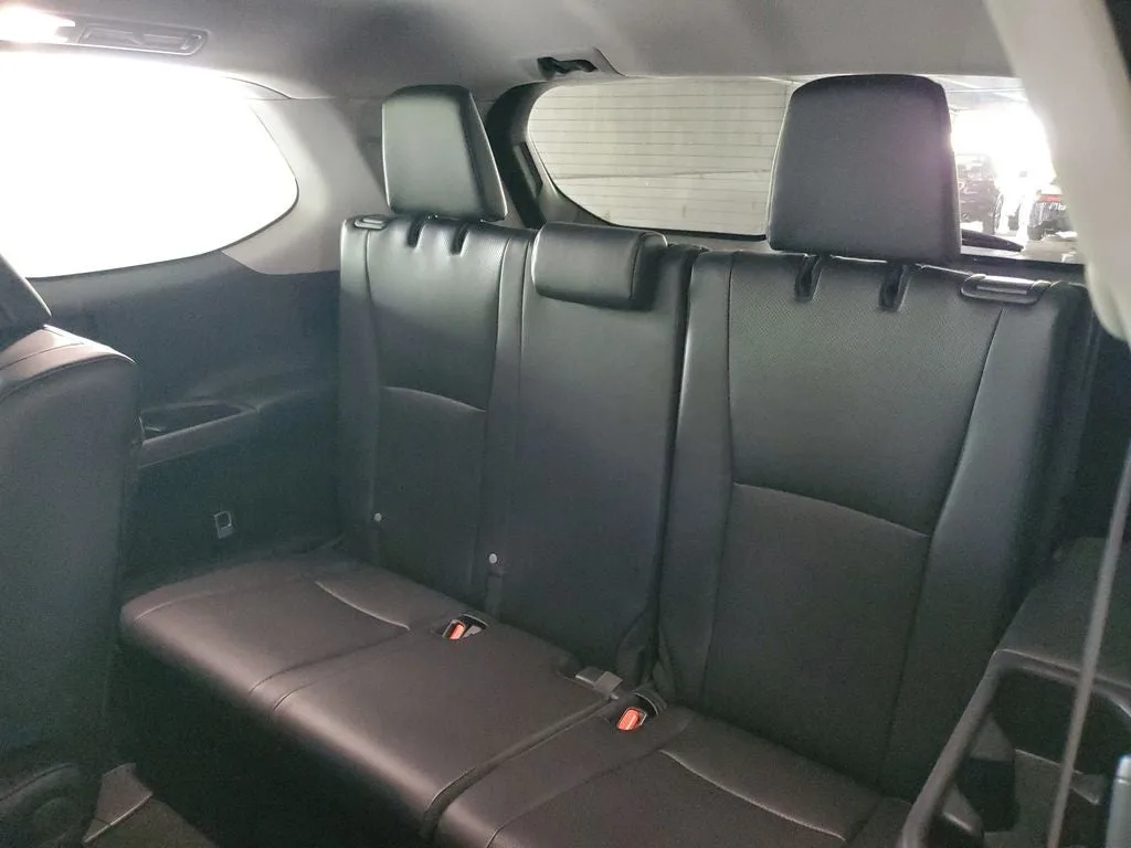 2024 Toyota Grand Highlander XLE photo 12