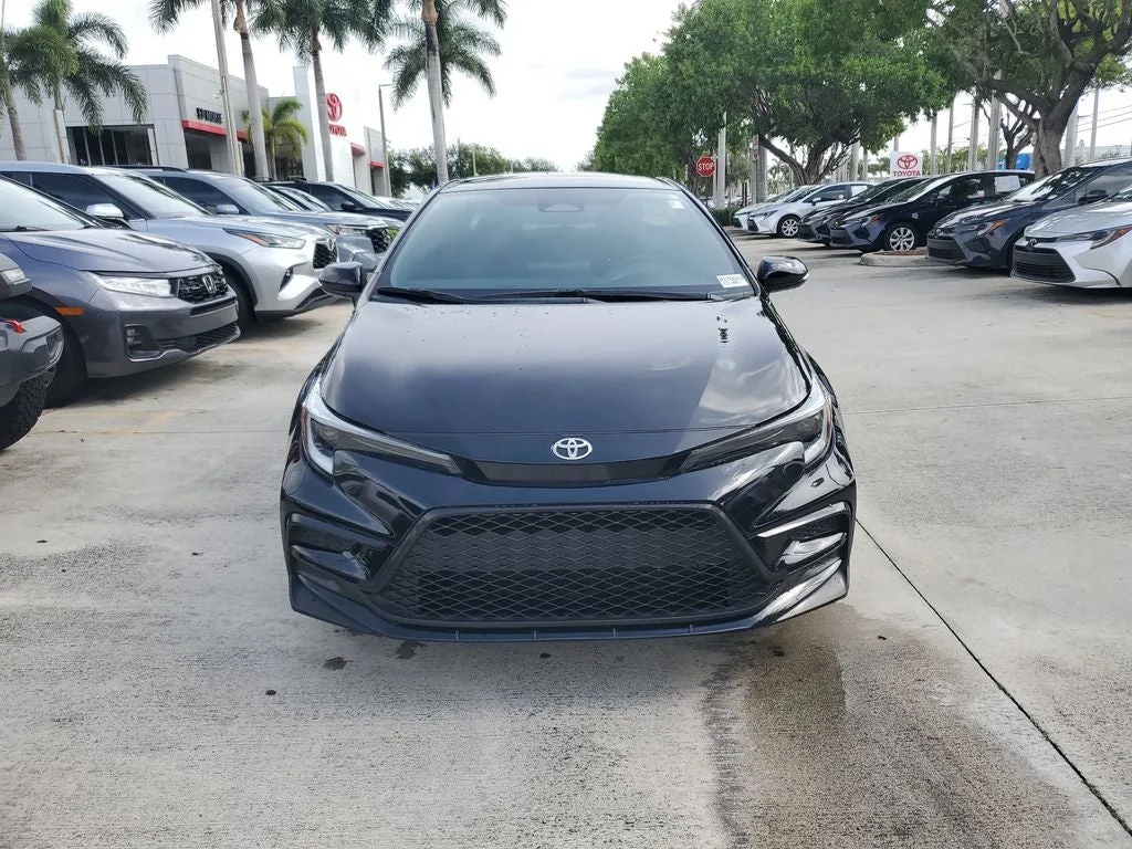 2024 Toyota Corolla SE photo 2