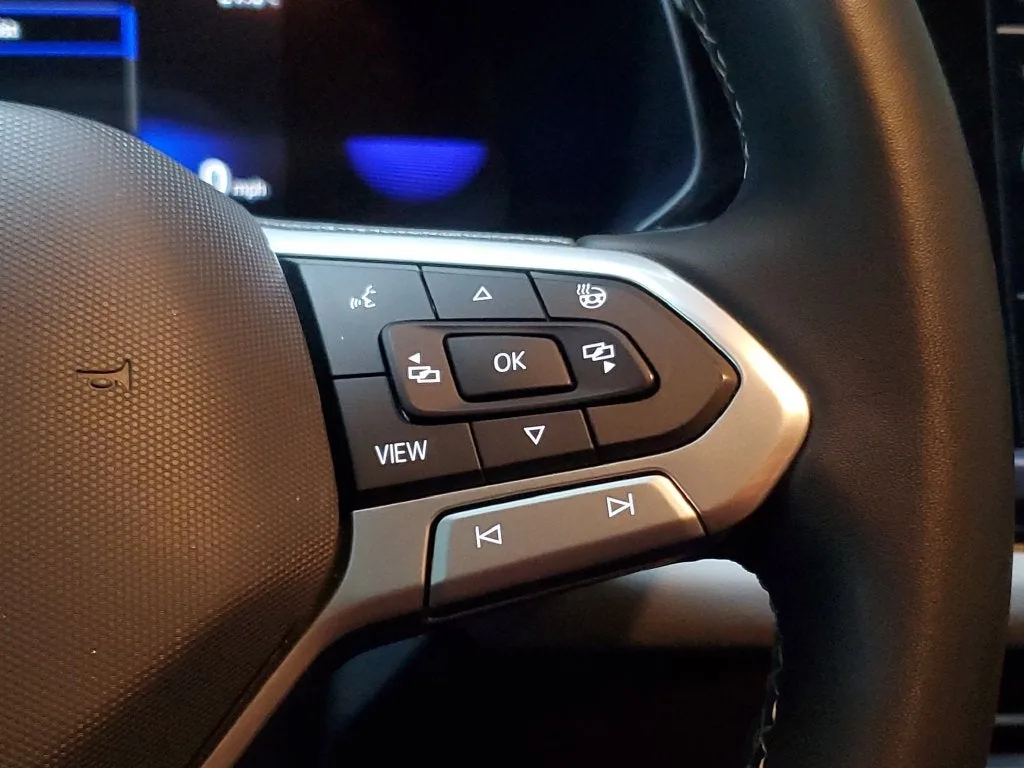 2022 Volkswagen Taos 1.5T SE photo 21