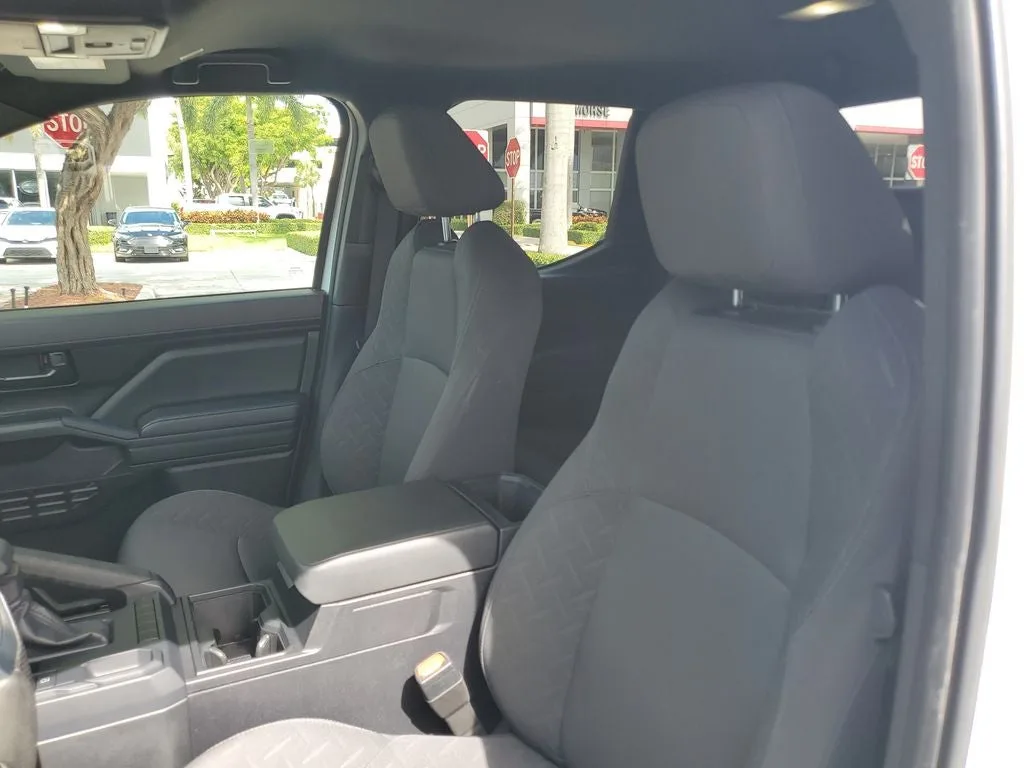 2024 Toyota Tacoma SR photo 17