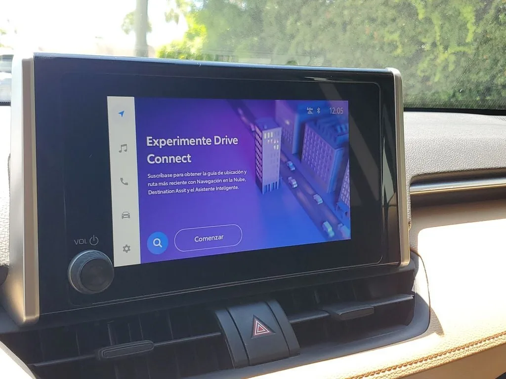 2025 Toyota RAV4 Hybrid LE photo 25