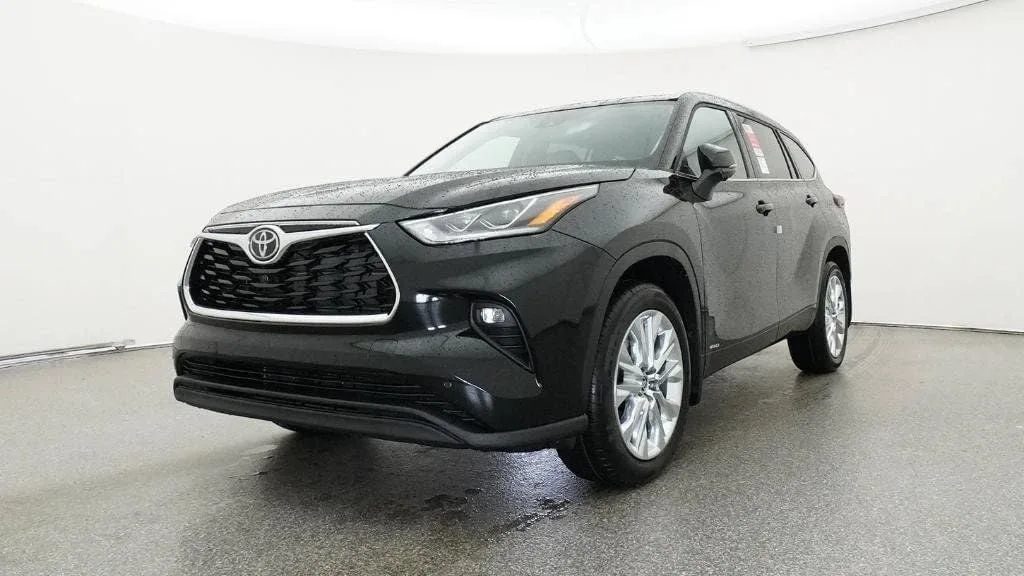 2026 Toyota Highlander Hybrid Limited photo 32