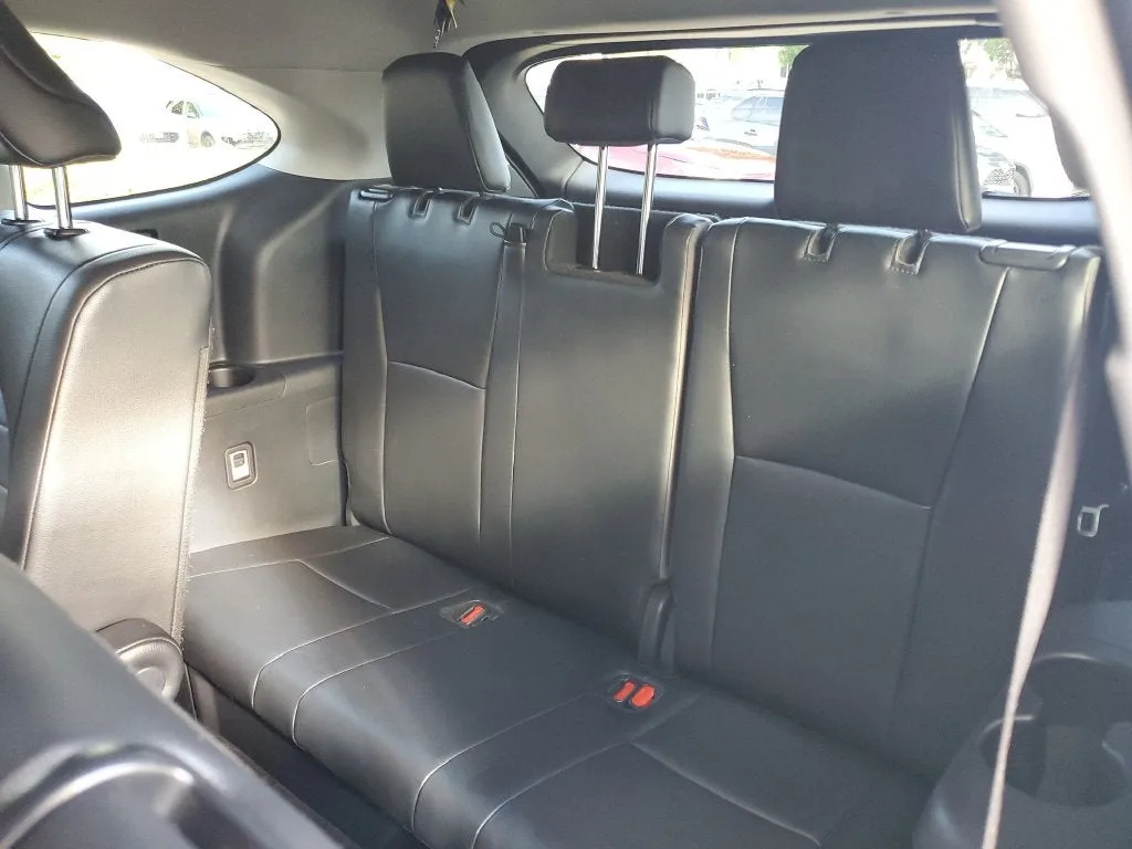 2024 Toyota Highlander XLE photo 13