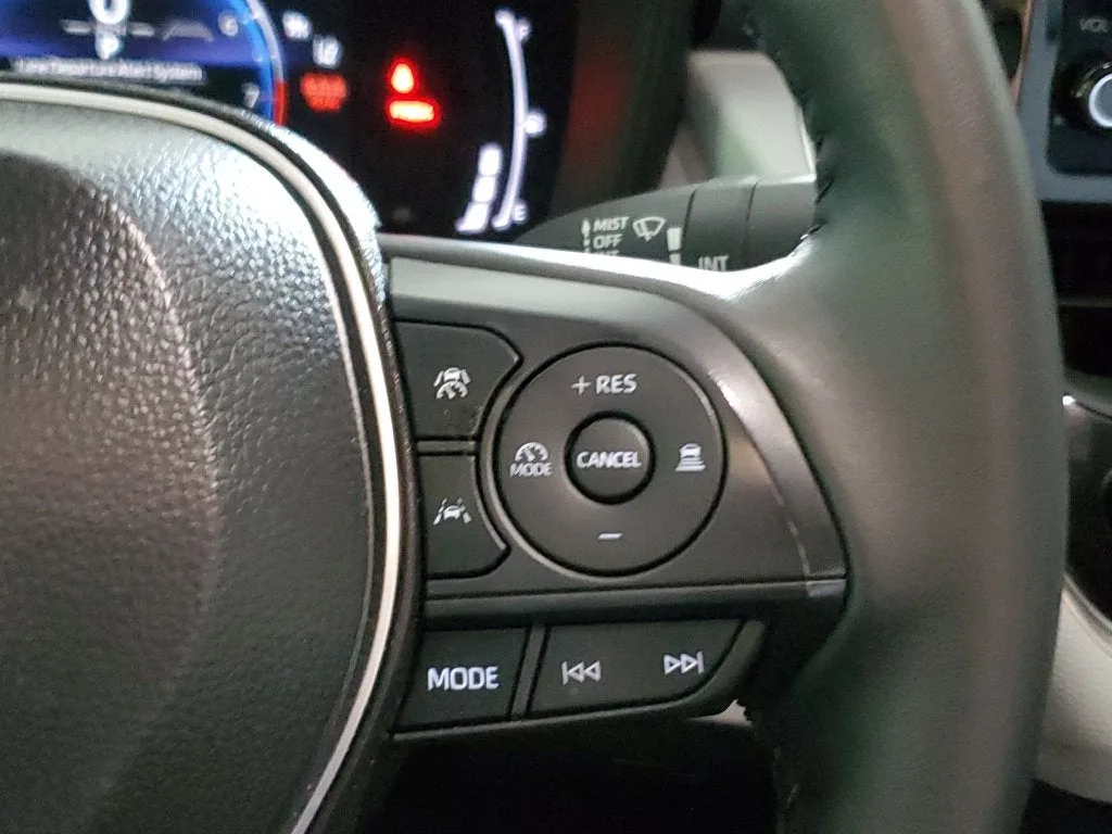 2026 Toyota Corolla SE photo 23