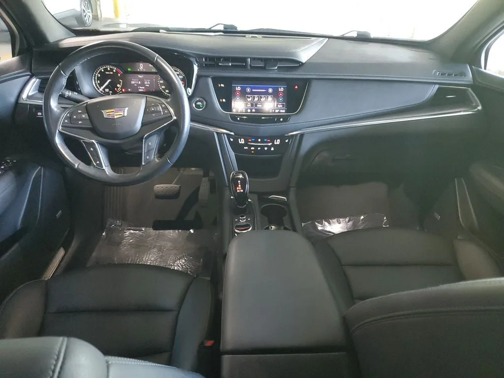 2023 Cadillac XT5 Luxury photo 16