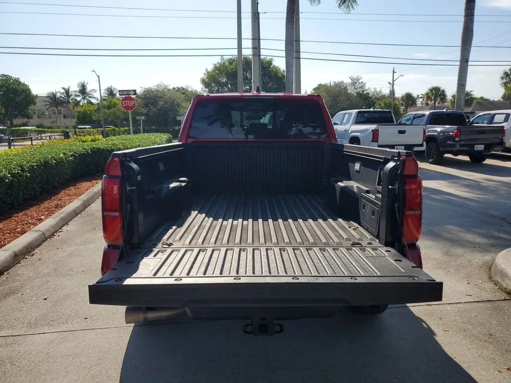 2024 Toyota Tacoma TRD Off-Road photo 10