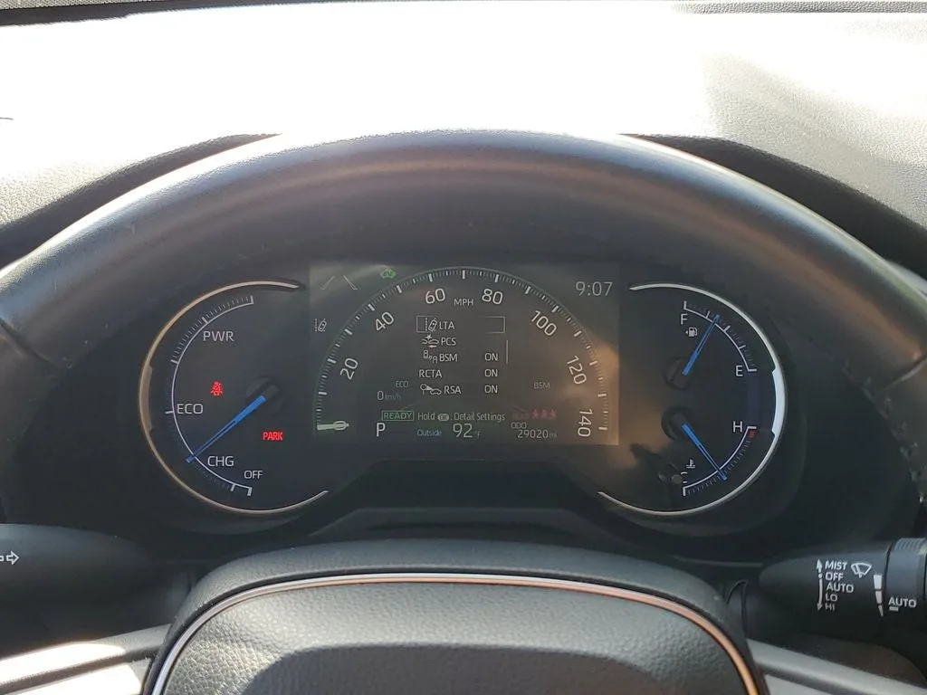2023 Toyota RAV4 Hybrid XSE photo 27
