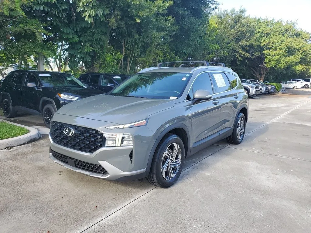 2023 Hyundai Santa Fe SEL photo 3