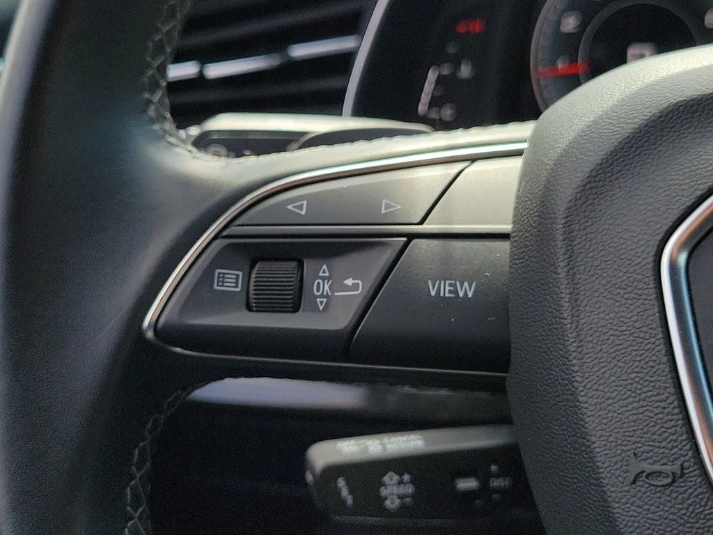 2025 Audi Q7 55 Premium Plus quattro photo 26