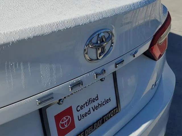 2023 Toyota Camry LE photo 9