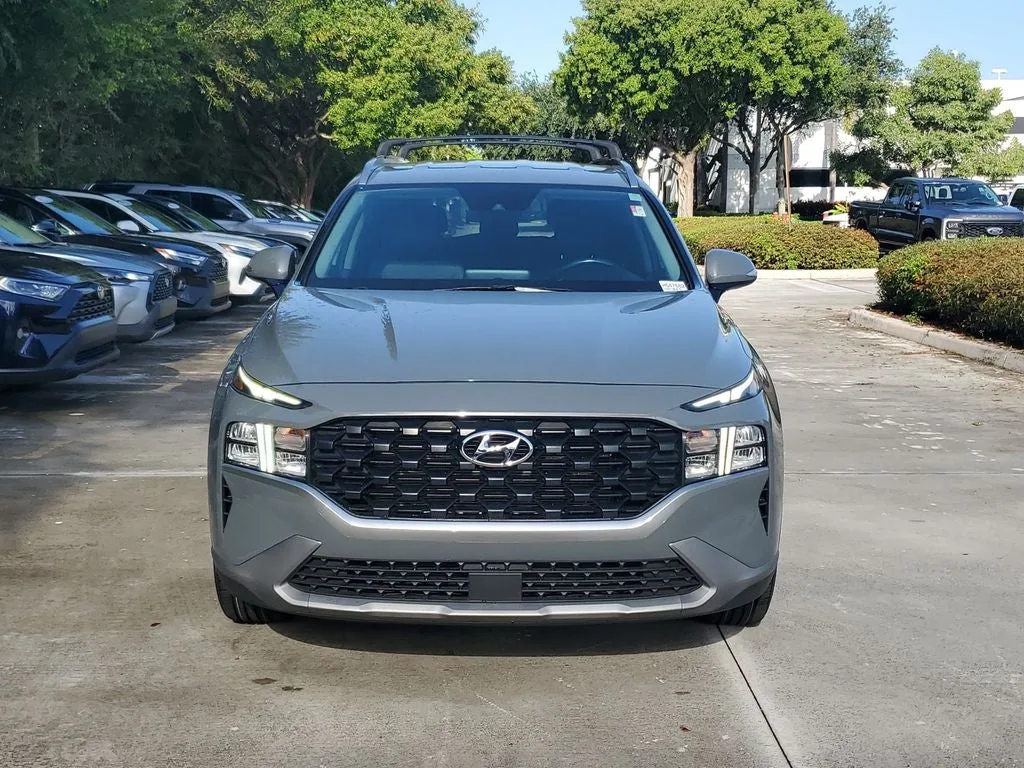 2023 Hyundai Santa Fe SEL photo 2