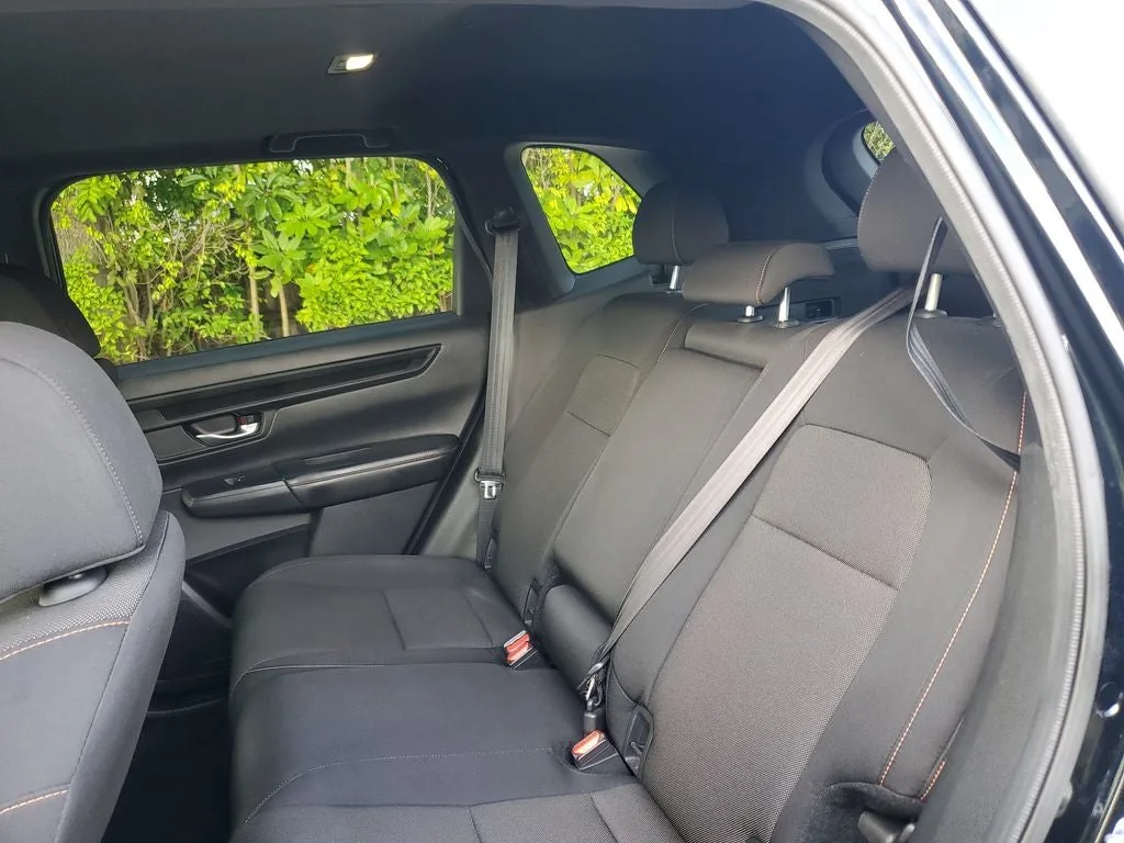 2023 Honda CR-V Hybrid Sport photo 12