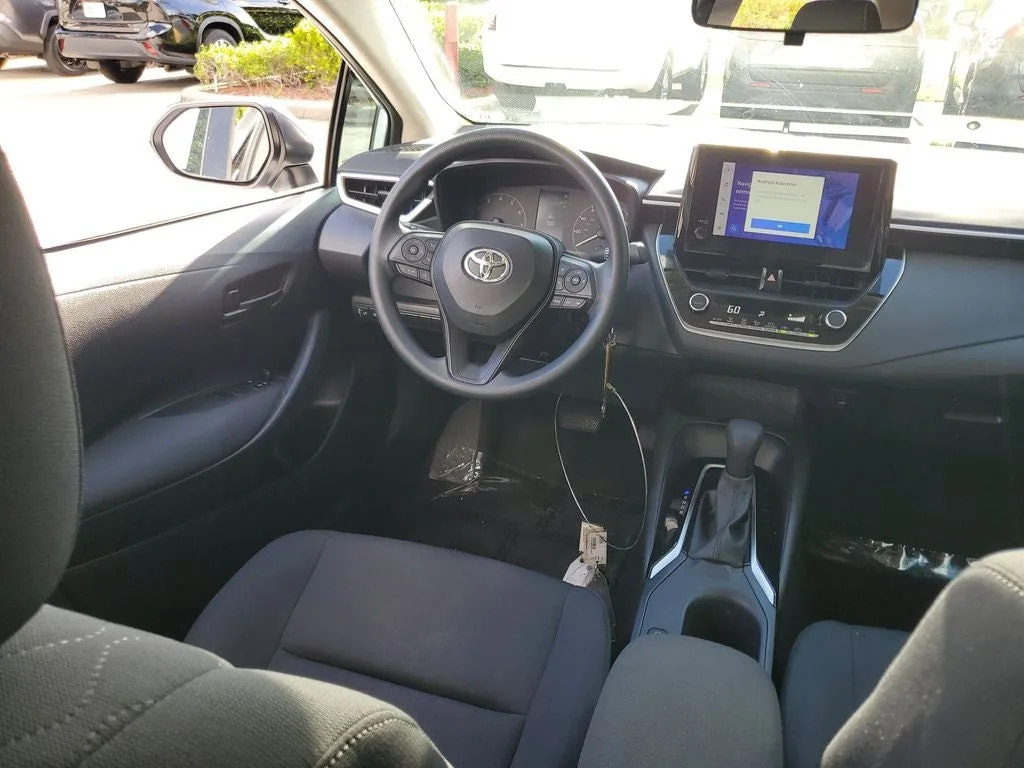 2024 Toyota Corolla LE photo 14