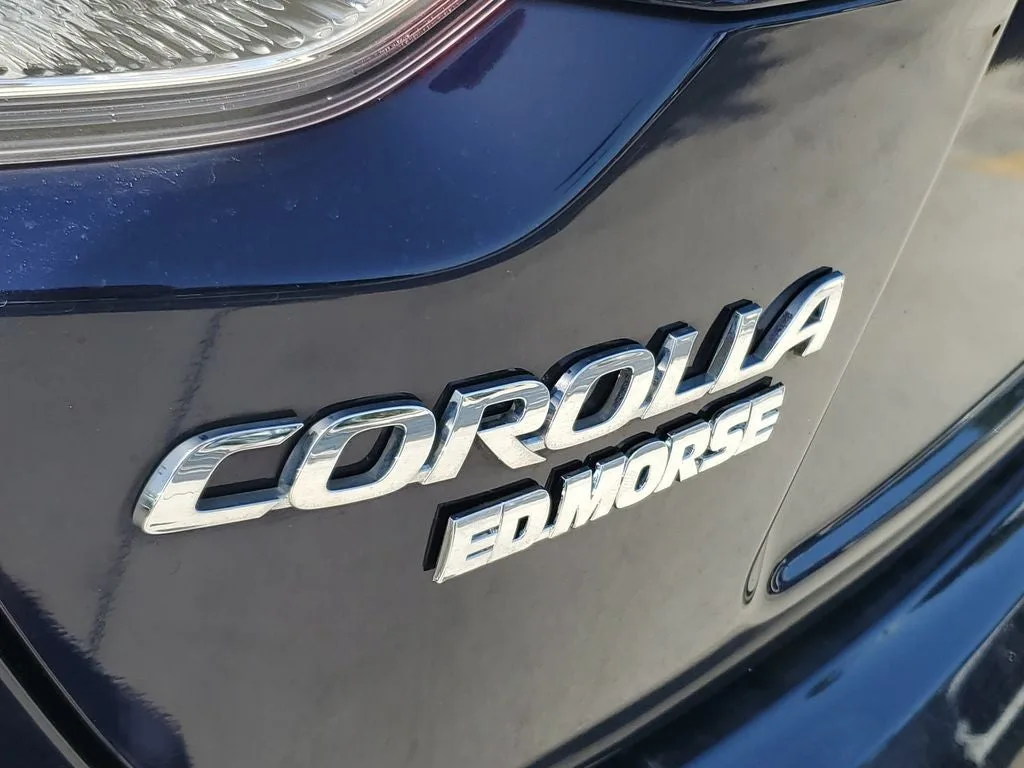 2023 Toyota Corolla LE photo 8