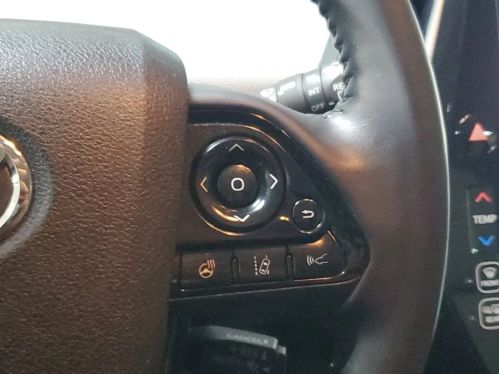 2021 Toyota Prius Limited photo 24