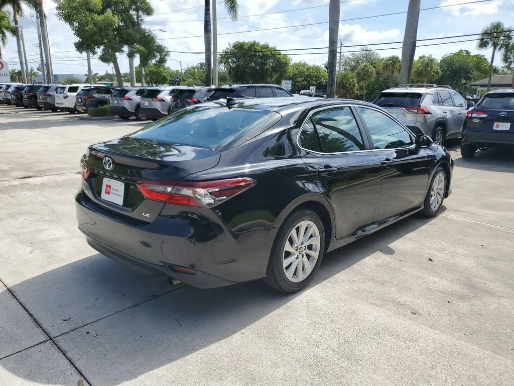 2024 Toyota Camry LE photo 4