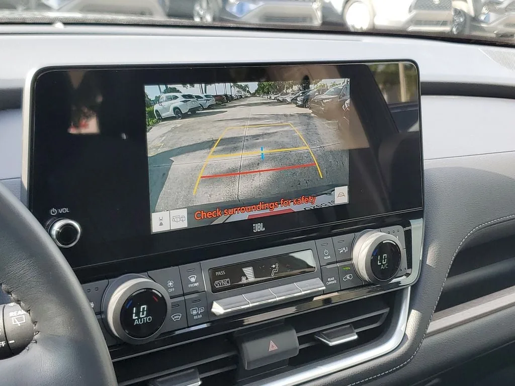 2025 Toyota Grand Highlander Limited photo 28