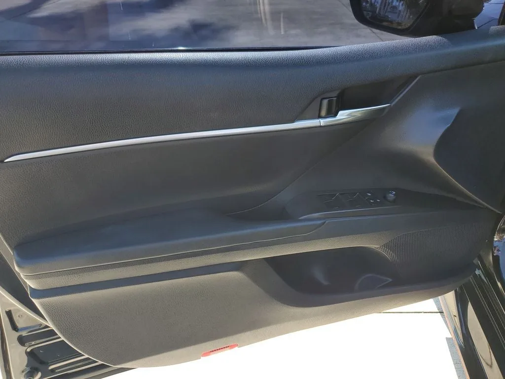 2022 Toyota Camry TRD V6 photo 16