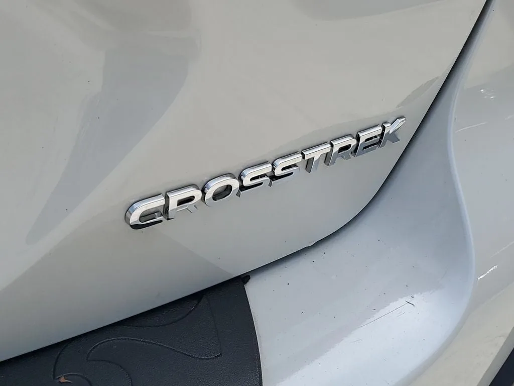 2024 Subaru Crosstrek Premium photo 7