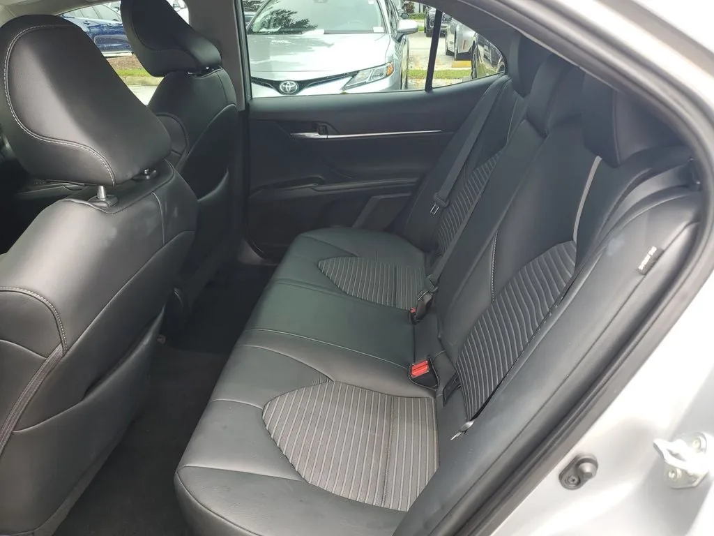 2024 Toyota Camry SE photo 12