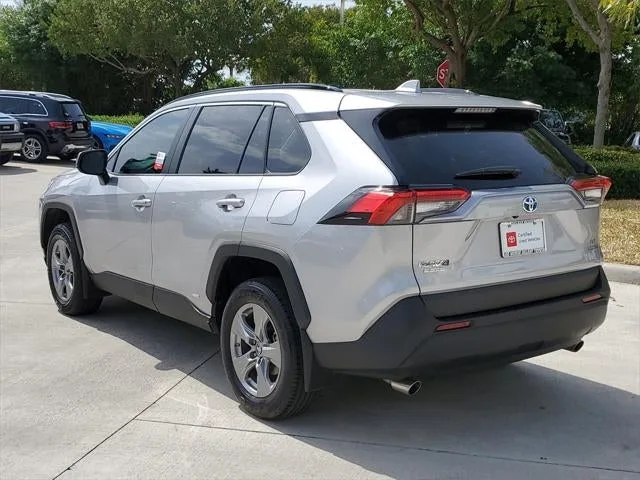 2024 Toyota RAV4 Hybrid LE photo 6