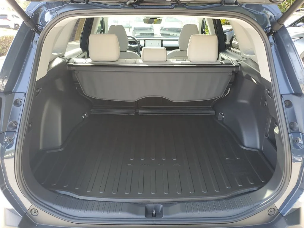 2026 Toyota RAV4 XLE Premium photo 10