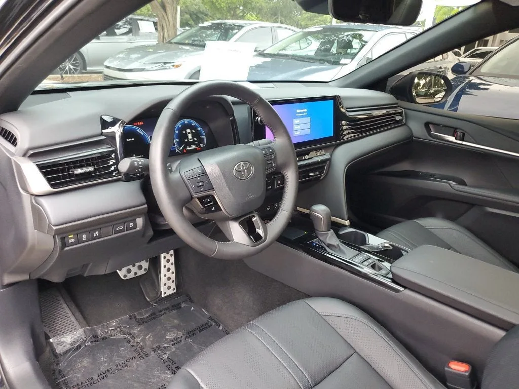 2025 Toyota Camry XSE photo 23