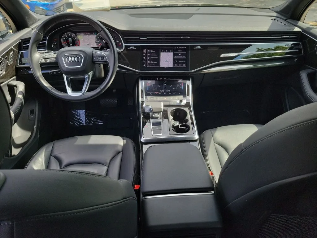 2025 Audi Q7 55 Premium Plus quattro photo 16