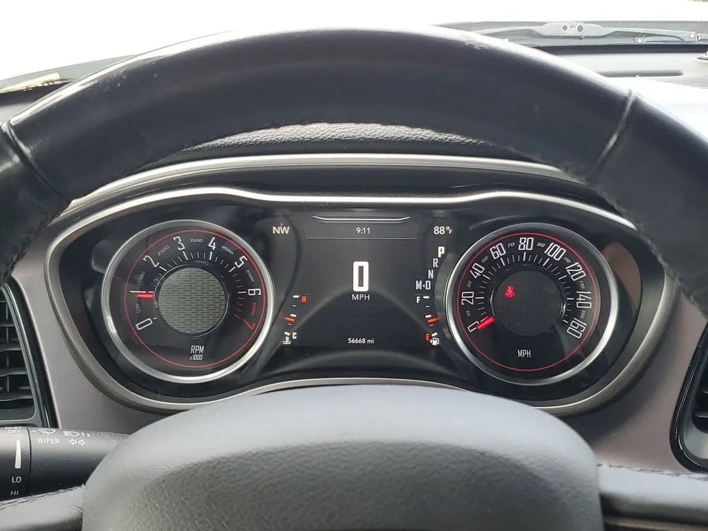 2019 Dodge Challenger SXT photo 24